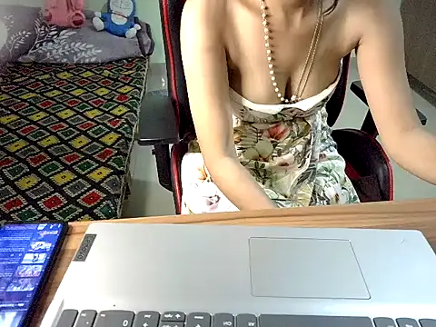 Natasha__moans webcam
