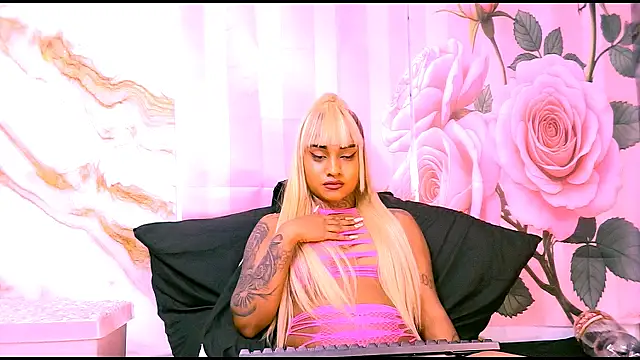indian_barbie webcam