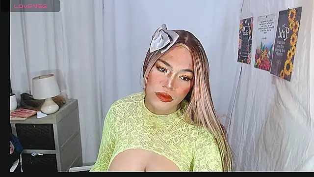 AnacondaCockSelfsucker webcam