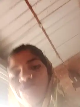 Cut_usha35 webcam