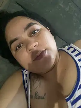 laura1999love webcam