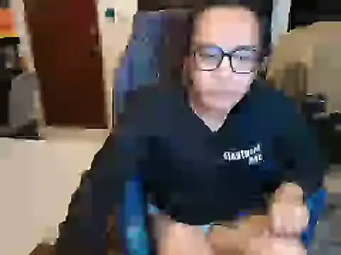 Your_PrettyGirlxxx webcam
