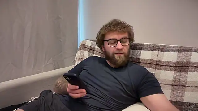 bear_bear_ - Bear_bear_'s free webcam - UK Sex Cams
