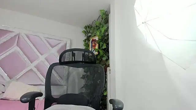 Tequilaaa11 webcam