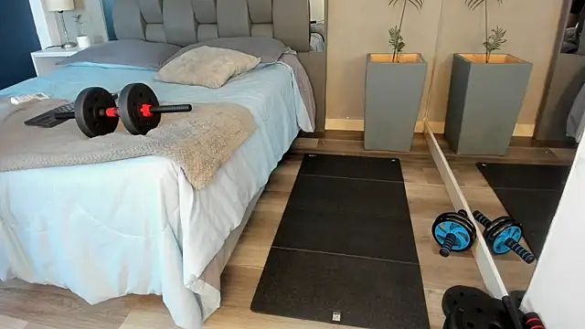 Charlie___Musk webcam