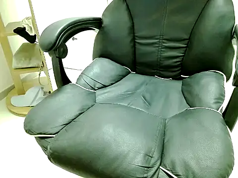 HEARRY668 live webcam show