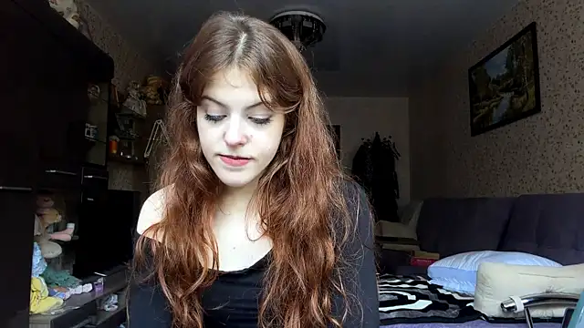 buzzingraid's live room