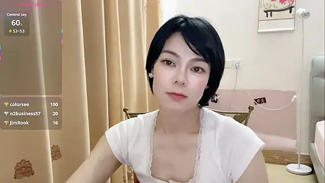 Linda-LL live webcam show