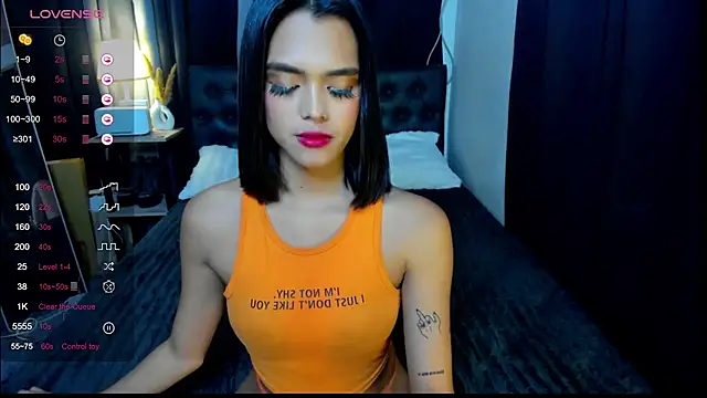 bellamoonlightX live cam