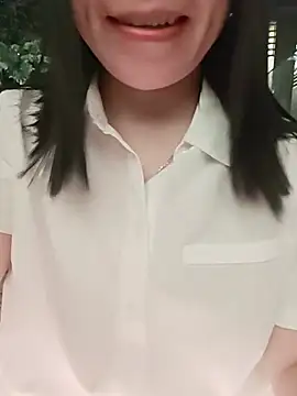 Mina-02 live cam
