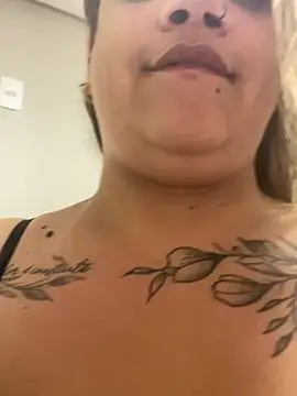 kahreal live cam