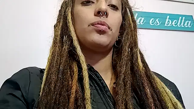 ORIANNA_BODMOD webcam
