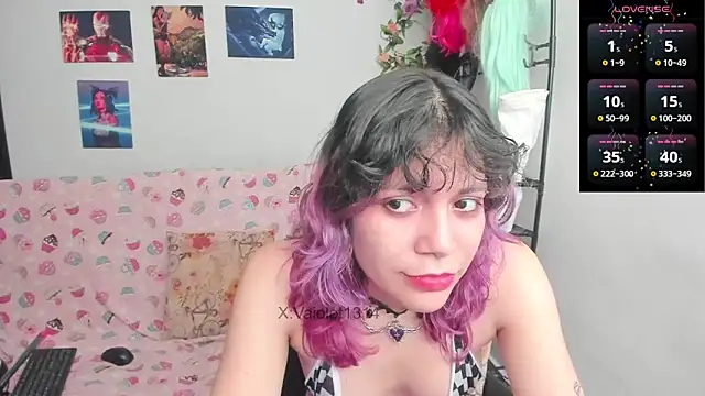 VaioletUwU webcam