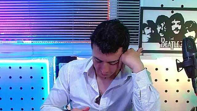 Godofcumxxx webcam