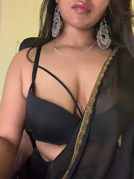 luv_johrrra (F young) - Naked Ass Doggy