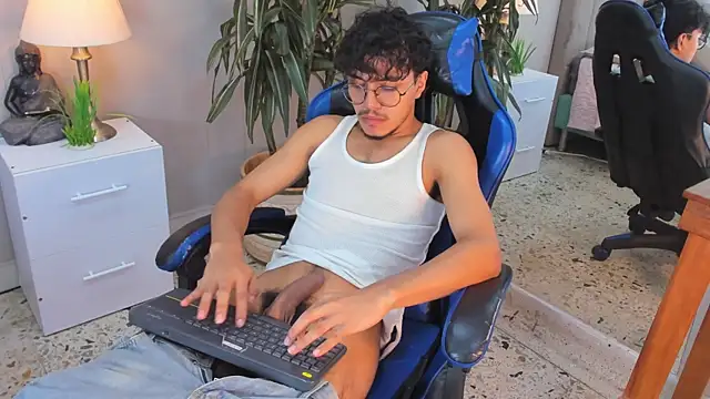 kai_storn webcam
