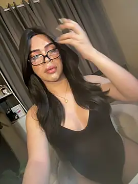 Nyxie_luxx webcam