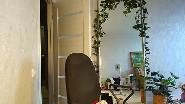 LioraWeiss webcam