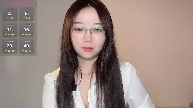 77-Vicky live cam on StripChat