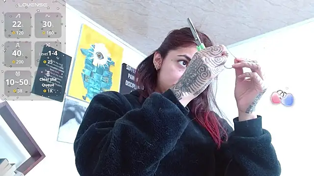 ZoeBakers_ webcam