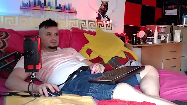 Hugec0ck007 webcam