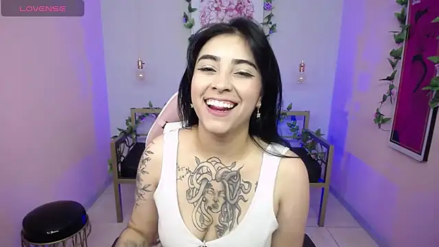 Adri_gomez_x webcam