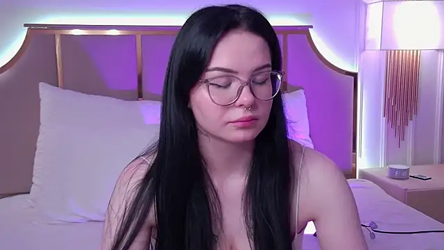 CindyMil live cam on StripChat