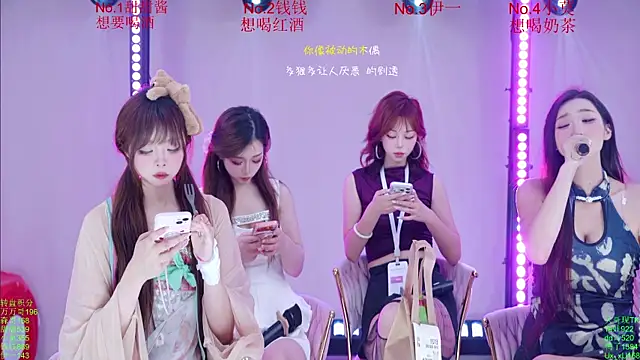 Luckybaby-001 live webcam show