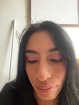 Lucyjoi webcam