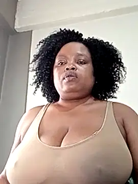 hugemelonsxxx webcam