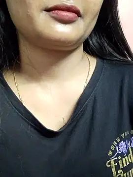 Wild-janvi webcam