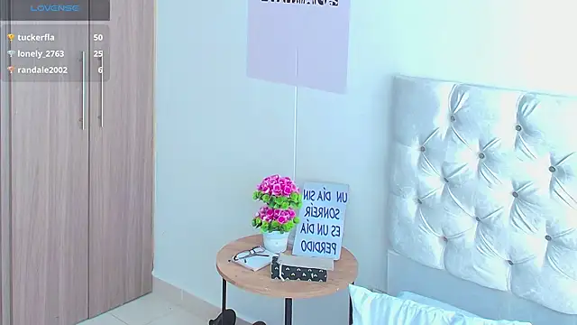 cassian_gold webcam