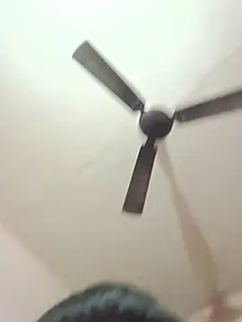 Munmun_7 webcam