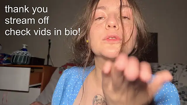kinky_malinaa