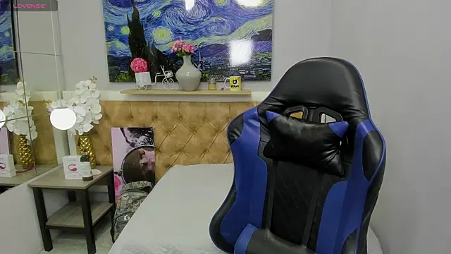 Julian_Smith21 webcam