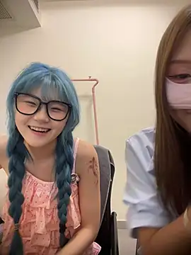 rocket-girl's live room