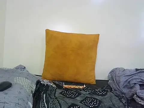 sweet-ebony1's live room