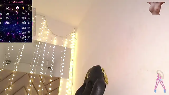 lakshmiraniii webcam