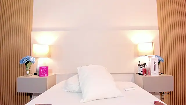 MiaaRouge webcam