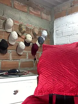 LUCIANA_FOX_TS live sex cam