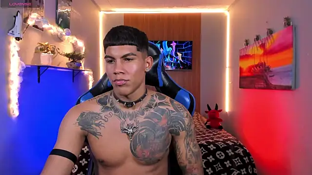 Damian_latinxxx live cam