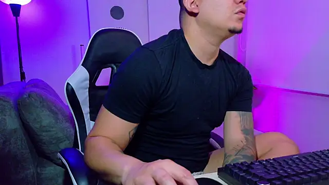 _robertobaggioo webcam
