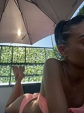 FeetVibe live webcam show