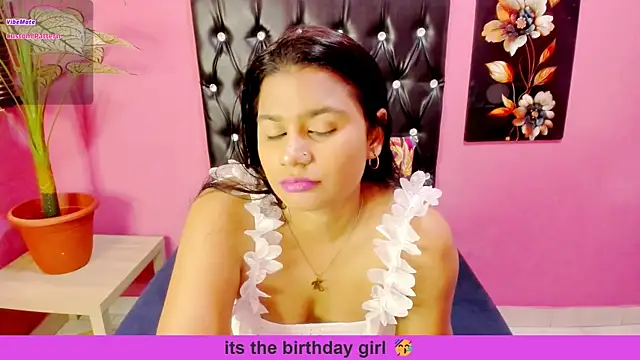 INDIANFLAME live webcam show