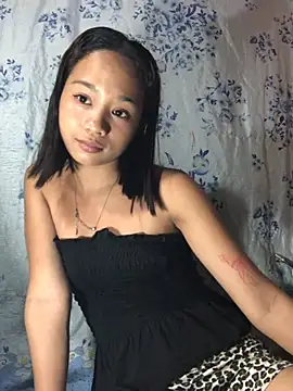 Asianpinay_Skinny1818 live webcam show