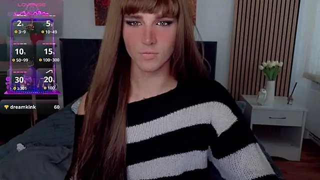 HelenSpellman webcam
