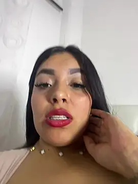 _SARA_69 live webcam show