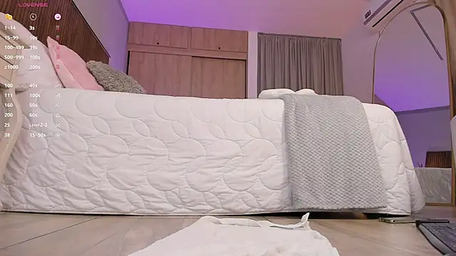 tatikiss_ webcam