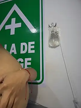 Kinky_DoctorX webcam