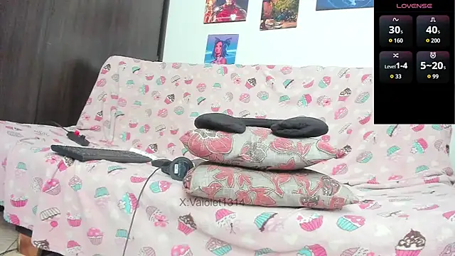 VaioletUwU webcam